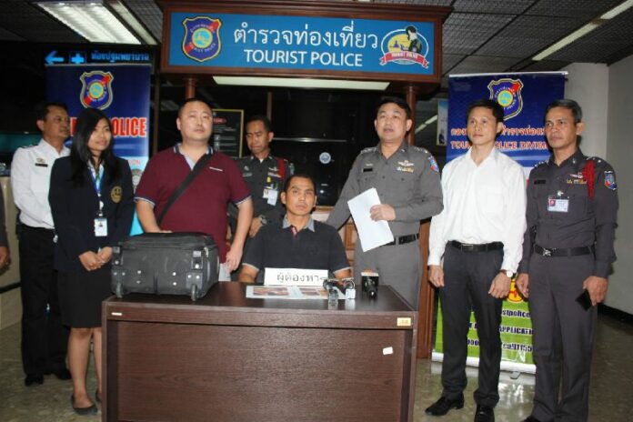 Tourist police press conference following the arrest of a taxi driver who allegedly stole luggage from Chinese tourists at the airport, 11 Feb 2015.