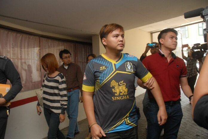 Krit Bootdeecheen, a 25-year-old Redshirt activist, was denied bail on 10 Feb 2015.<br />