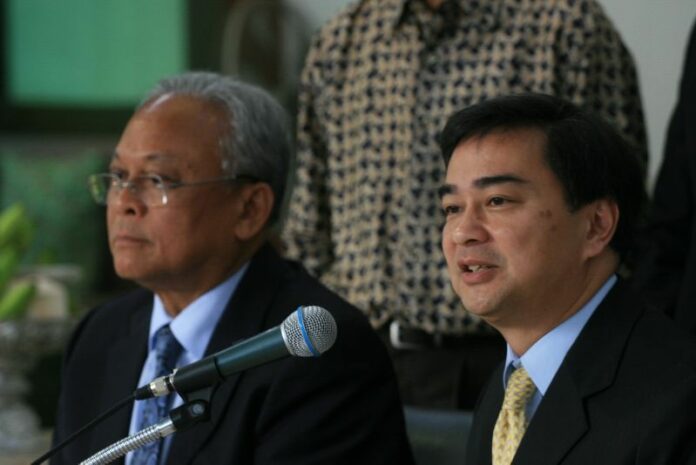 File photo of former Prime Minister Abhisit Vejjajiva and his deputy Suthep Thaugsuban, who may be impeached for authorizing a military crackdown on Redshirt protesters in 2010 that left over 90 people dead.