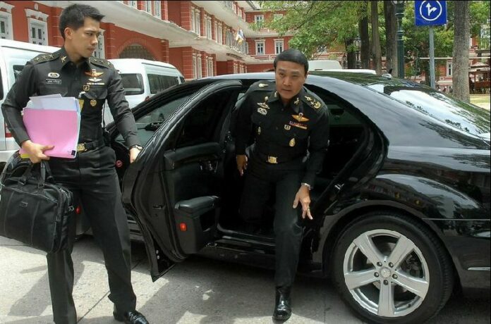 Gen. Udomdet Sitabutr at the Royal Thai Army headquarters in Bangkok, 21 July 2014.<br />