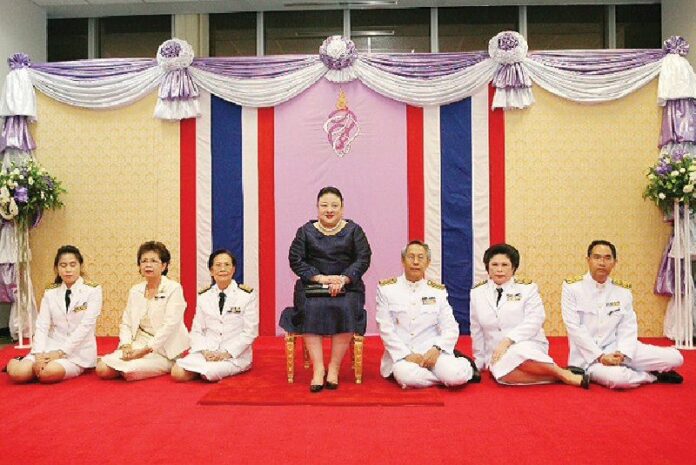 Princess Soamsawali presides over the opening ceremony of an exhibition of history of French cuisine at Silpakorn University, 19 August 2012