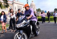 Media Must Do More Than Report Facts, Says Prayuth