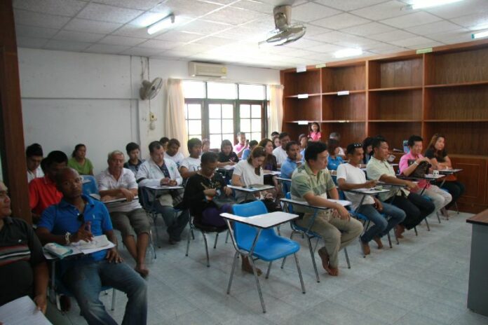 A meeting between the Similian National park and 16 tour operators on 11 March 2015.