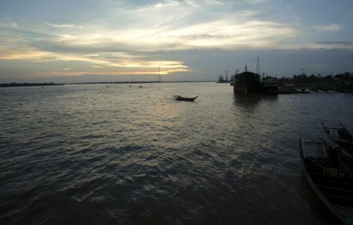 A file photo shows a small ferry boat in Yangon city, Myanmar, 22 October 2013. At least 21 people were confirmed dead and two dozen others missing after a ferry sank off the north-western coast of Myanmar. EPA/LYNN BO BO