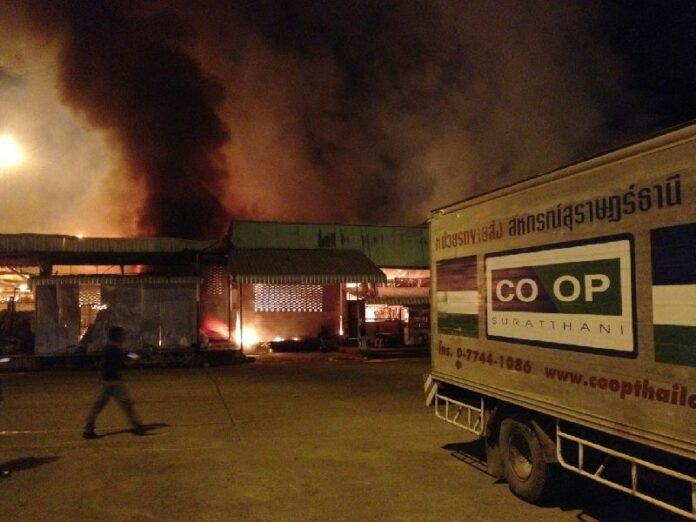 Fire at Surat Thani Cooperative Store, 10 April 2015