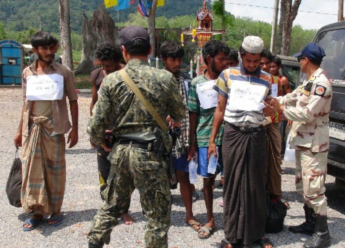 Stranded Rohingya men discovered by police in Hat Yai, 7 May 2015.<br />