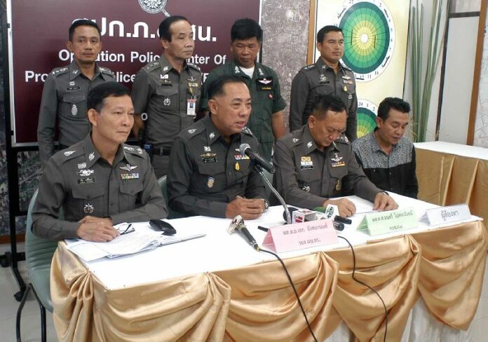 Police press conference in Songkhla province, 14 May 2015.<br />