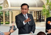 Prayuth: Cabinet, Not Junta, Will Decide on Charter Referendum