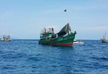 Thai Govt: Ship of Abandoned Myanmar Migrants Will Not Land in Thailand