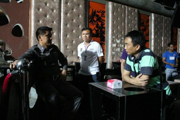 Police investigated 808 Disco Club in Pattaya on 29 June 2015.<br />