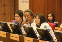 Imprisoned Student Activists' Parents Testify to Rights Commission