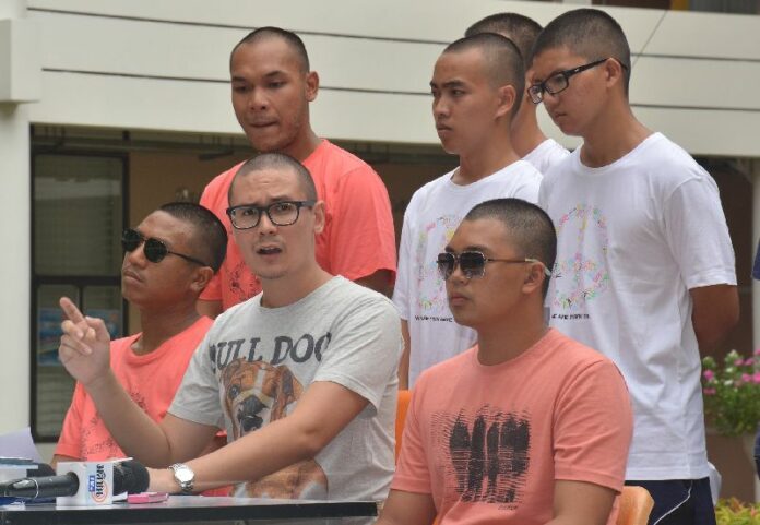 Rangsiman Rome and other activists facing trial in military court held a press conference vowing to continue their fight for democracy, 9 July 2015.<br />