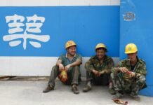 China's Growth Rate Holds at 7 Percent