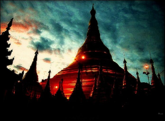 Yangon's famous Shwedagon Pagoda. Photo: Jose Javier Martin Espartosa