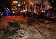 Tourists Among 19 Killed by Bomb at Bangkok's Erawan Shrine
