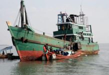Trafficking Activists Cautiously Welcome TIP Upgrade A boat loaded with nearly 400 Myanmar Rohingya and Bangladeshi refugees was pushed away repeatedly from Thailand in May 2015 before being rescued by fisherman in Sumatra, Indonesia. File photo: EPA/STR