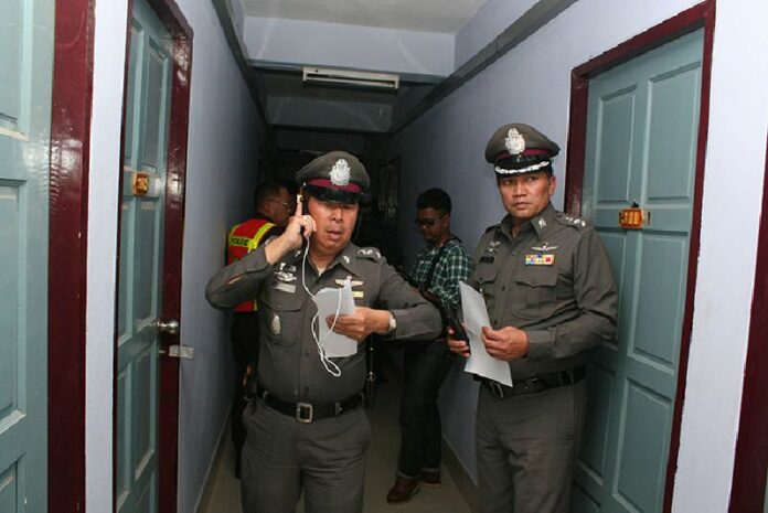 Officers raid a Min Buri apartment building earlier this month looking for suspects in the 17 Aug. bombing of Bangkok's Erawan Shrine. None was found.