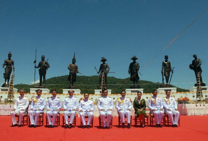 Army officials at the opening ceremony of Rajabhakti Park in Prachuap Kiri Khan province on Aug. 19, 2015.