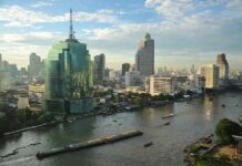 Chao Phraya Promenade Should be Sent Back to Drawing Board, Architects Say