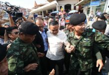 Rajabhakti Scandal: Redshirts Demand Release of Leaders