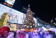 Reason for the Season is Sales, but Mai Pen Rai, Thai Christians Say