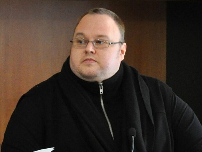 German-Finnish Internet entrepreneur Kim Dotcom looks on during a hearing at the Auckland District Court, in Auckland, New Zealand, 08 Oct. 2015. Photo: Geraldine Clermont / EPA