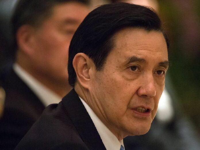 Taiwanese President Ma Ying-jeou, gives a speech in Singapore, 07 Nov. 2015. Photo: Joseph Nair / EPA/ POOL