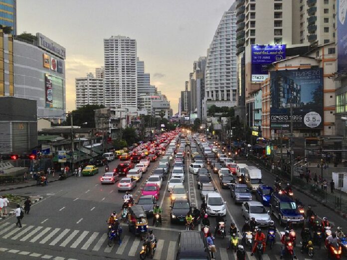 A relatively light traffic day is seen on Asoke Road in a 2014 photo. Photo: Clay Gilliland / Flickr