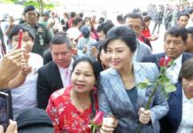 Soldiers Stalk Yingluck Because She’s Pretty: Deputy Junta Chief