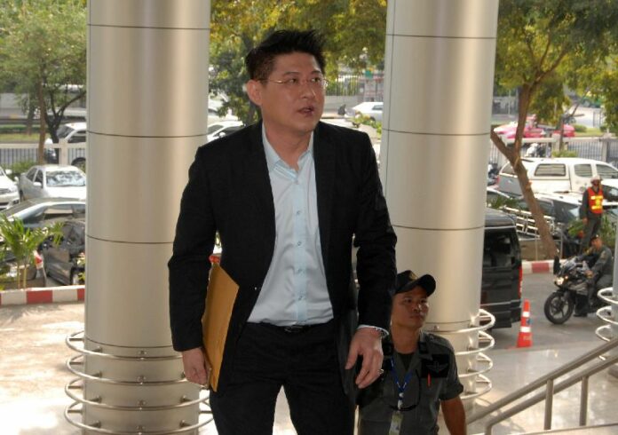 Sorayuth Suthassanachinda at the court Monday.
