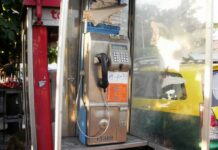 Bangkok to Say Goodbye to Telephone Booths