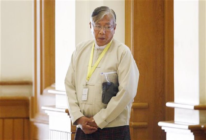 Htin Kyaw, the next president of Myanmar, stands in a corridor of Myanmar's parliament in Naypyitaw, Myanmar, Tuesday, March 15, 2016. Photo: Aung Shine Oo / Associated Press