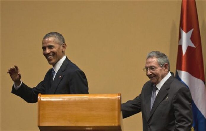US President Barack Obama and Cuba's President Raul Castro, right, leave after a joint statement and press conference in Havana, Cuba, Monday, March 21, 2016. Photo: Ramon Espinosa / Associated Press