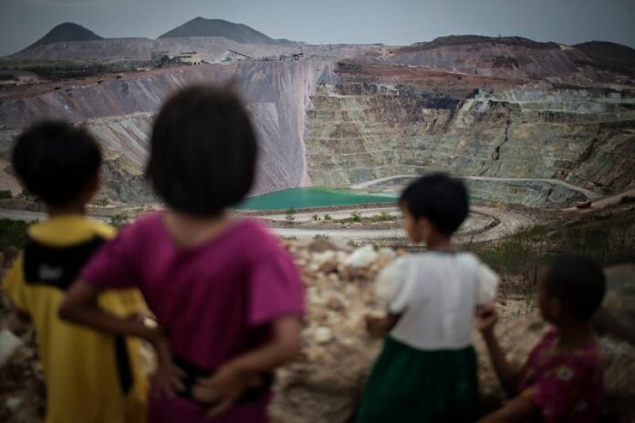 A picture showing children at Letpadaung Copper Mine in the Sagaing region of Northern Myanmar. Photo: PhotoJourn / Facebook