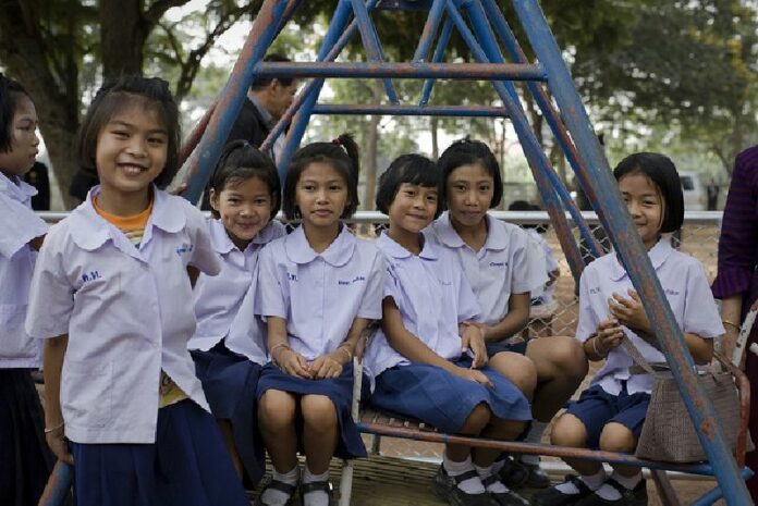 Primary students at a Ratchaburi school in a February 2011 file photo. Photo: Office of the Prime Minister