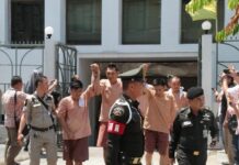 Facebookers Freed on 200,000 Baht Bonds