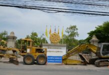 Dhammakhaya Sect Goes Into Siege Mode to Protect Fugitive Abbot